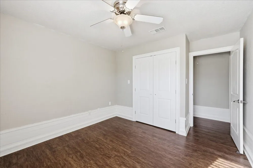 5433 Hidden Meadows Drive Orange, TX 77632