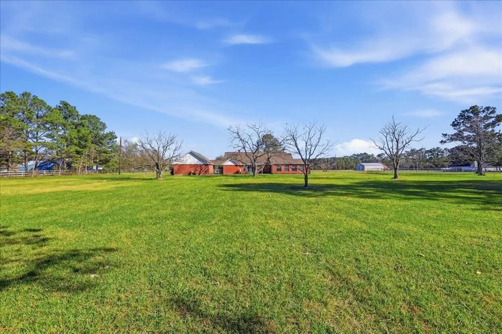 5433 Hidden Meadows Drive Orange, TX 77632