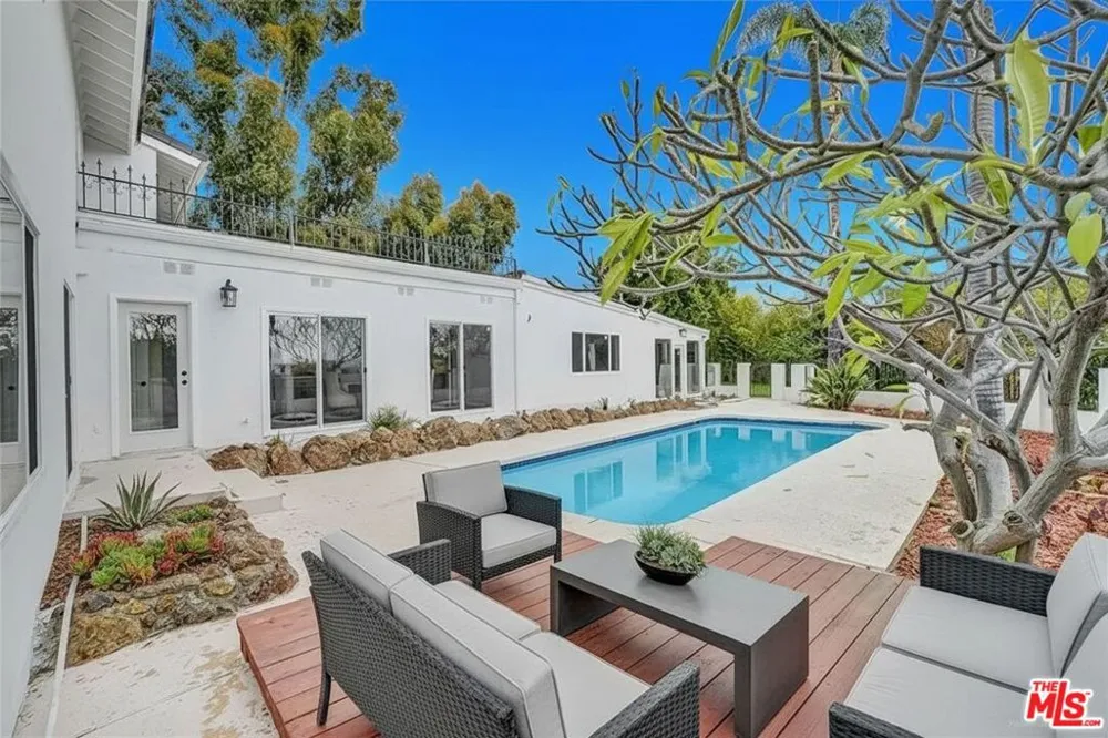 222 El Cielo Lane Bradbury, CA 91008