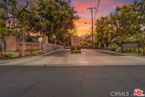222 El Cielo Lane