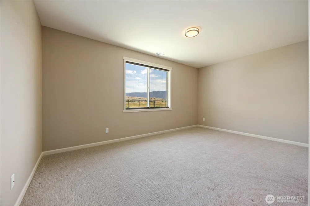 472 Sunny Brooke Lane Chelan, WA 98816
