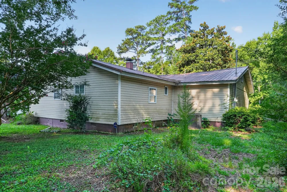 4494 Market Street Loris, SC 29569