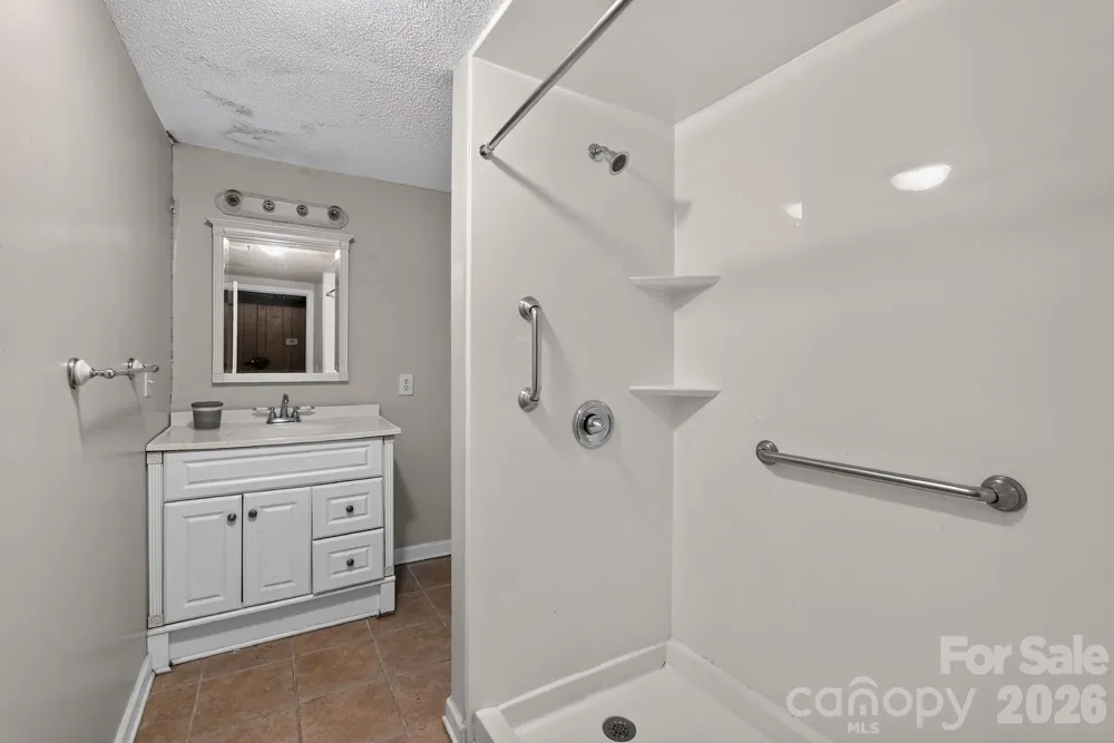 4494 Market Street Loris, SC 29569