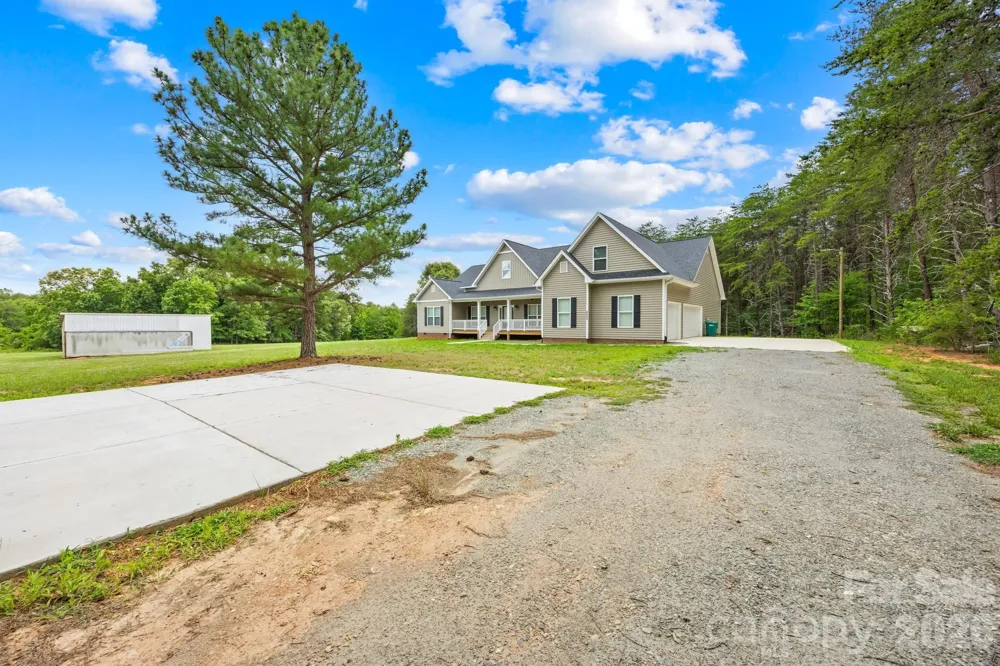 4669 Grooms Road Reidsville, NC 27320