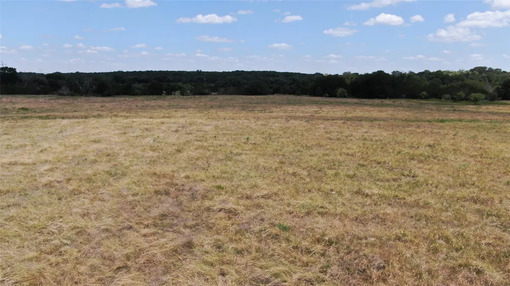 10047 E State Highway 36 Jonesboro, TX 76538