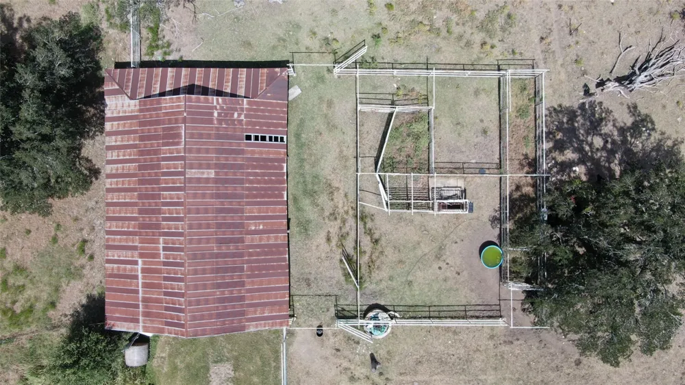 10047 E State Highway 36 Jonesboro, TX 76538