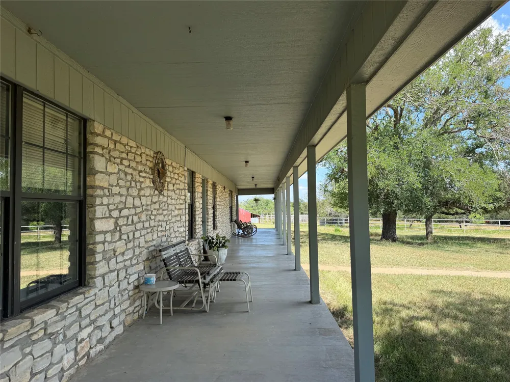 10047 E State Highway 36 Jonesboro, TX 76538