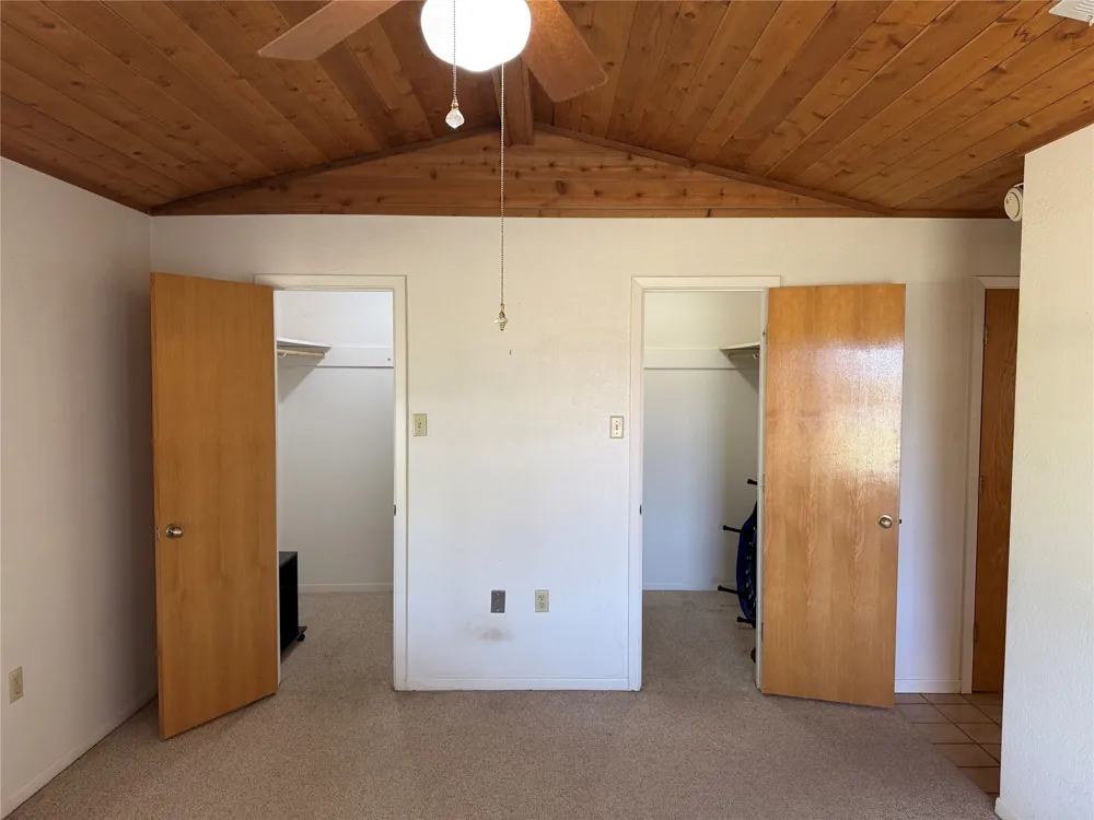 10047 E State Highway 36 Jonesboro, TX 76538