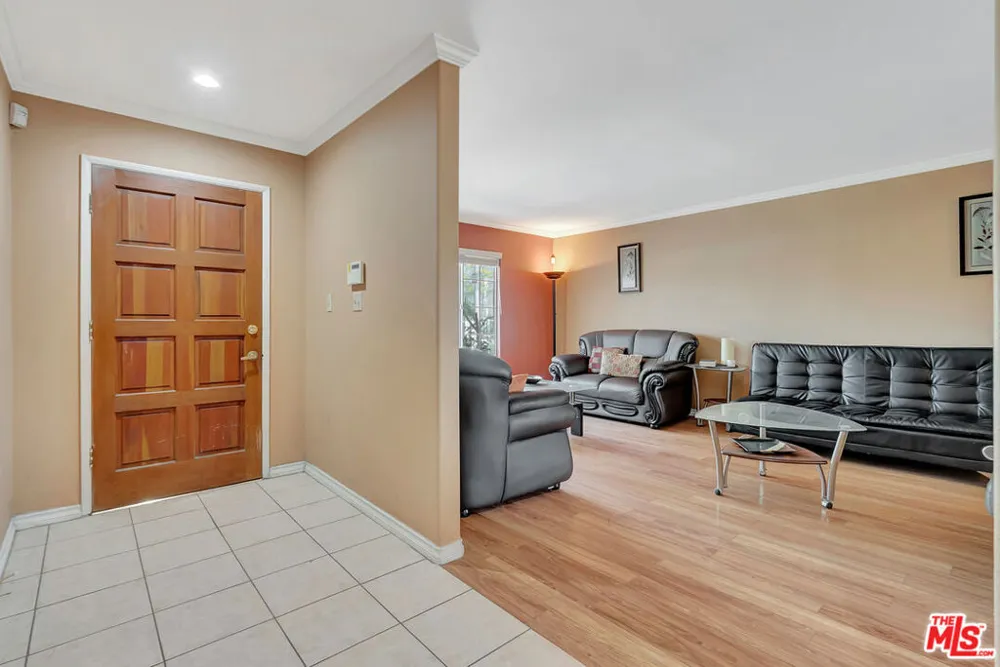 448 W 64th Street Inglewood, CA 90302