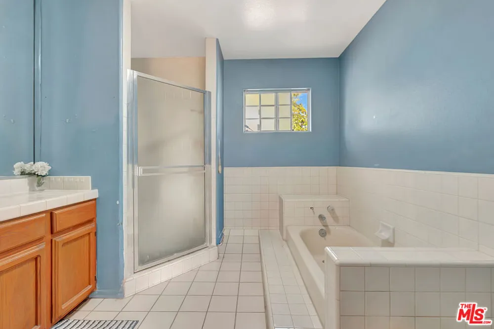 448 W 64th Street Inglewood, CA 90302
