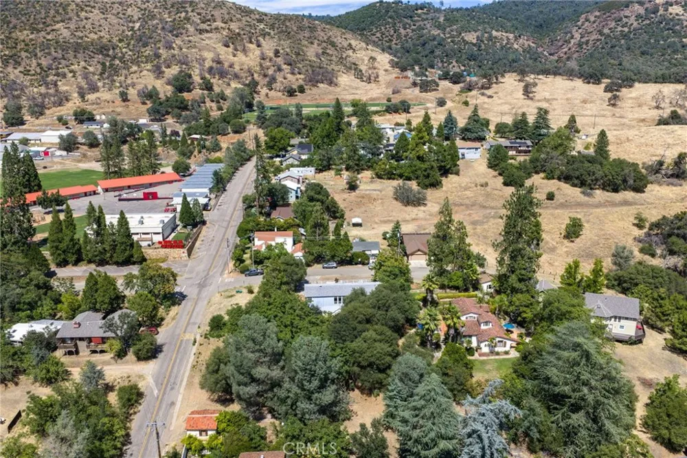 5029 Jones Street Mariposa, CA 95338