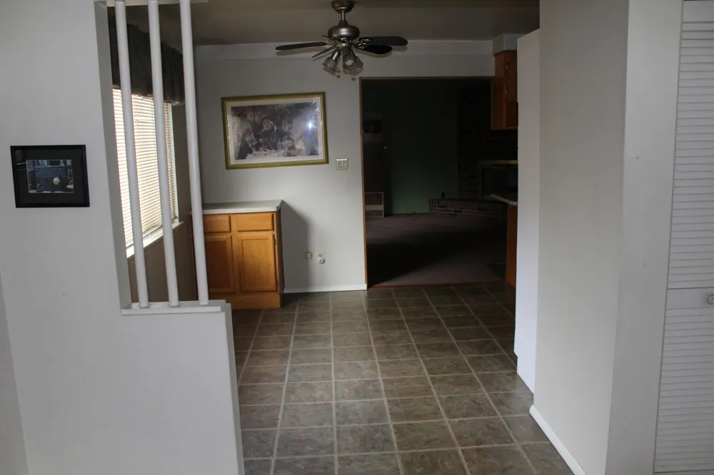 11717 Tecumseh Avenue Redford, MI 48239