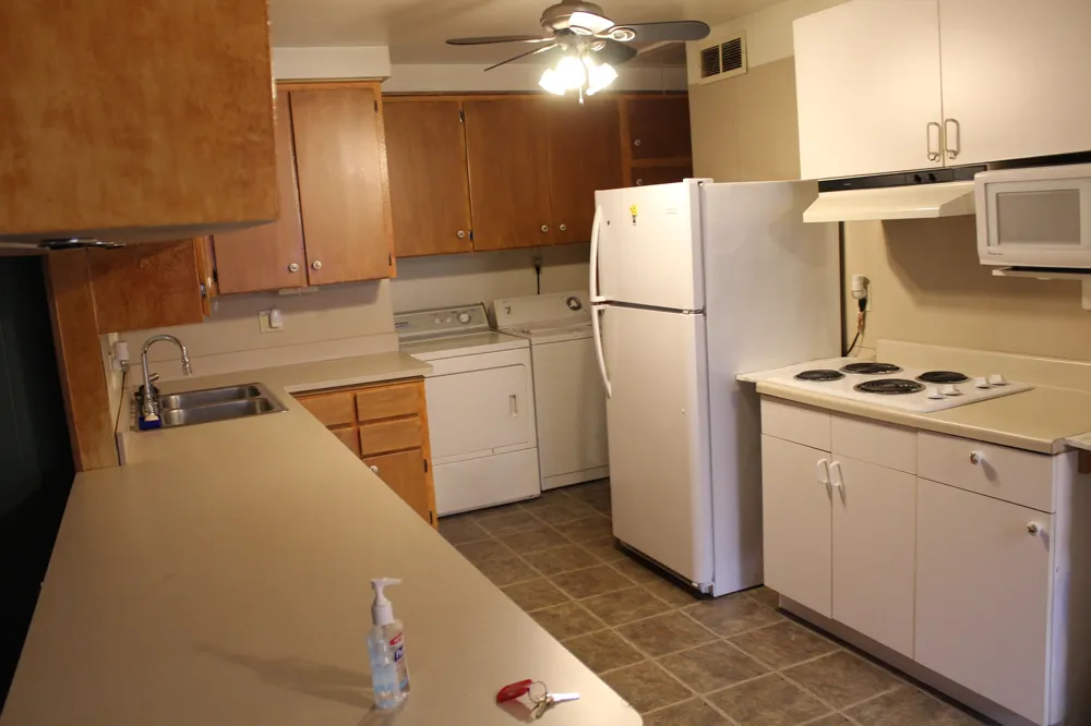 11717 Tecumseh Avenue Redford, MI 48239