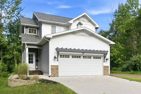 480 McMullan Way