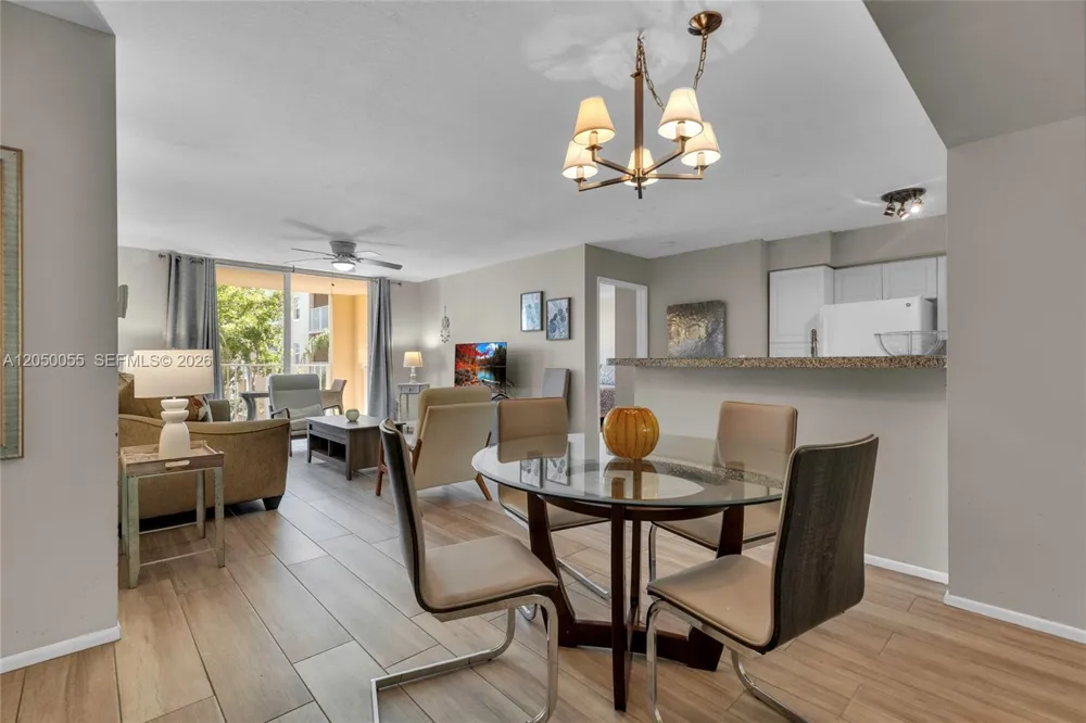 19555 E Country Club Dr #8405 Aventura, FL 33180