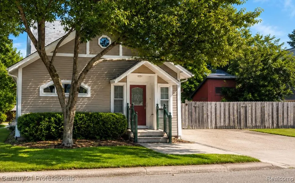 3668 Shorewood Road Burtchville Township, MI 48059