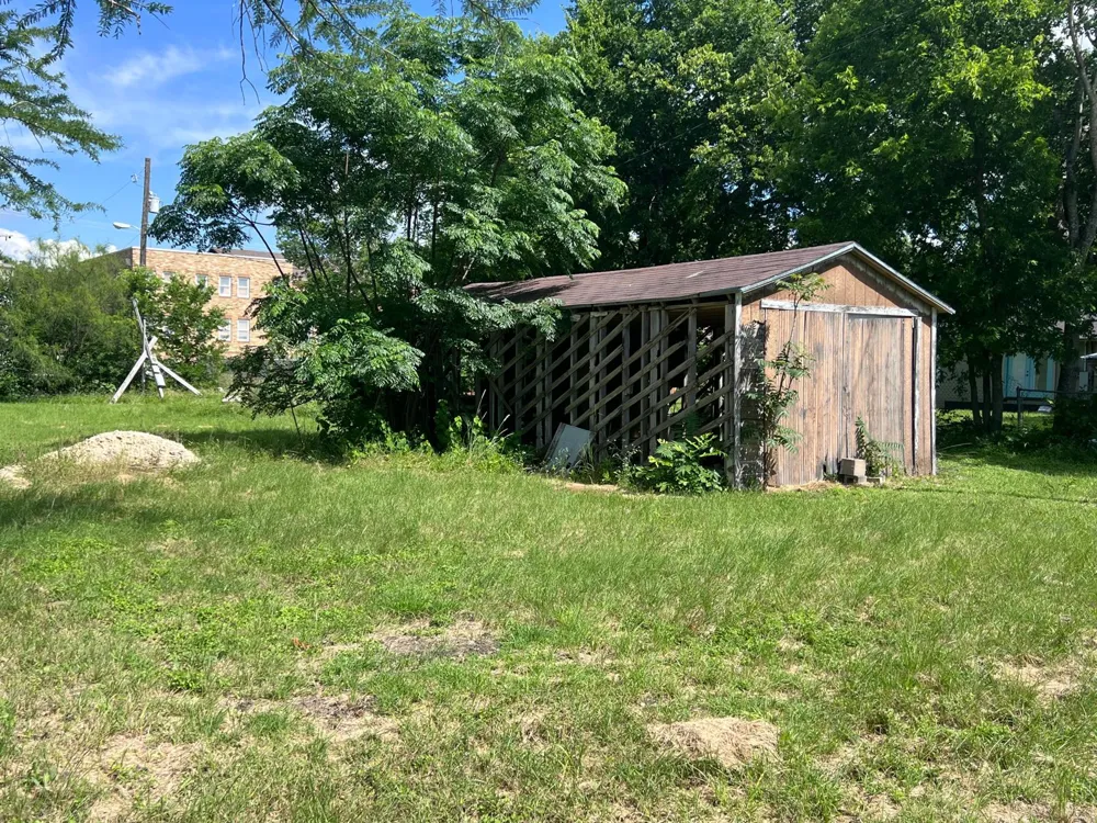 241 Lucy Street Bartlett, TX 76511