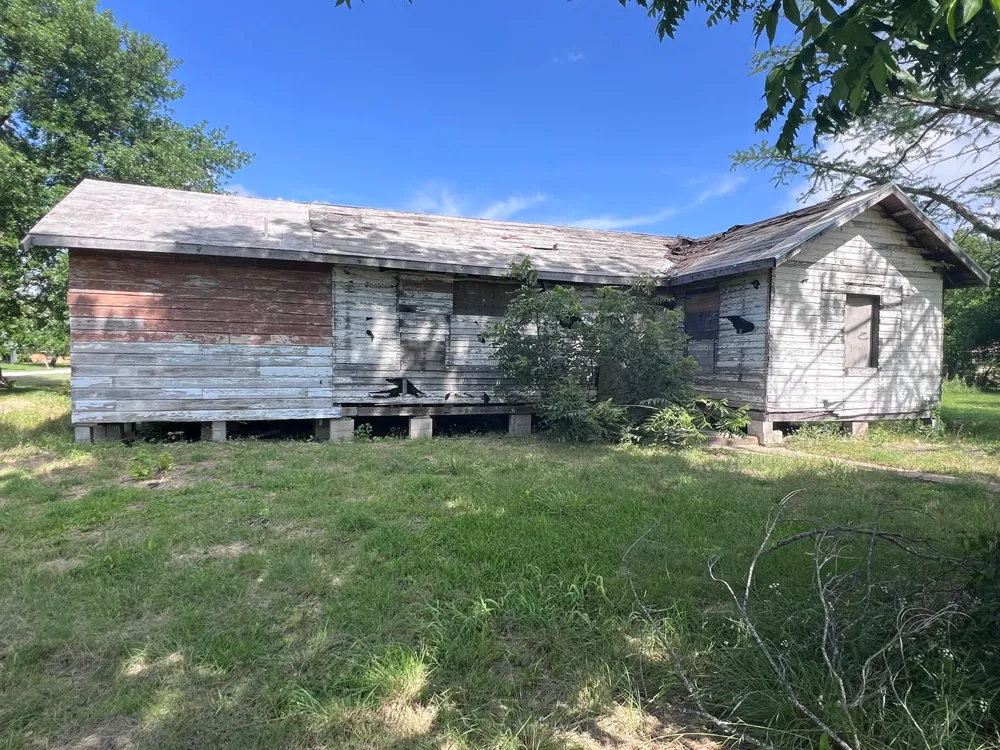 241 Lucy Street Bartlett, TX 76511