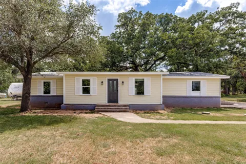 3074 W Highway 114