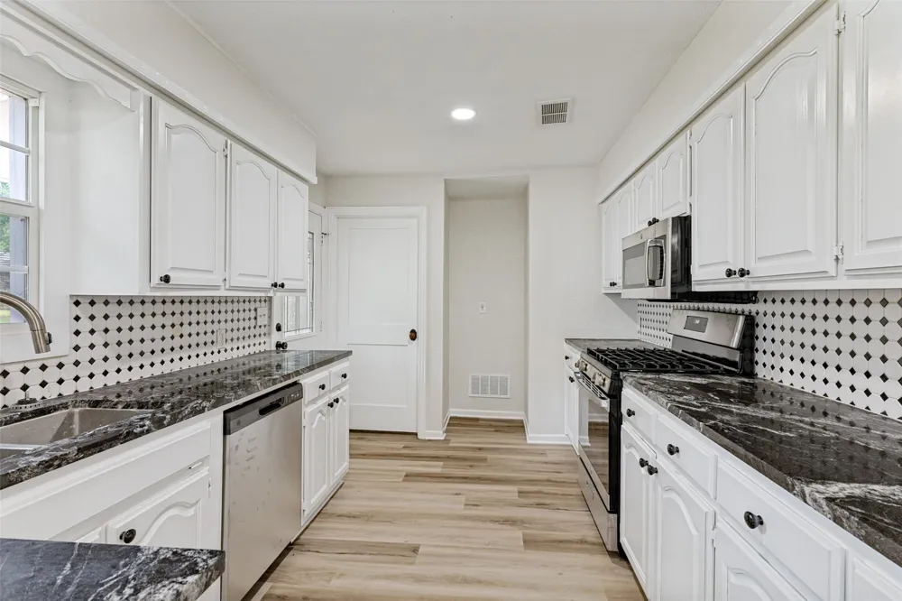 3074 W Highway 114 Paradise, TX 76073