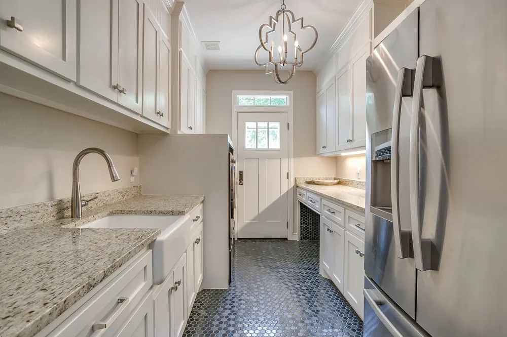 154 Creek Meadow Court Lipan, TX 76462