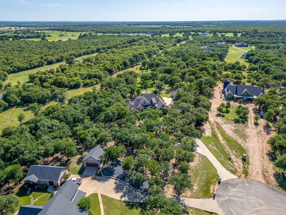 154 Creek Meadow Court Lipan, TX 76462