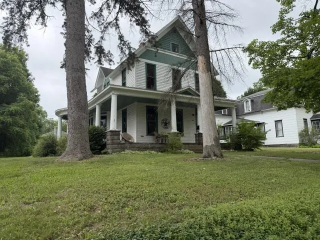 423 W Upton Avenue Reed City, MI 49677