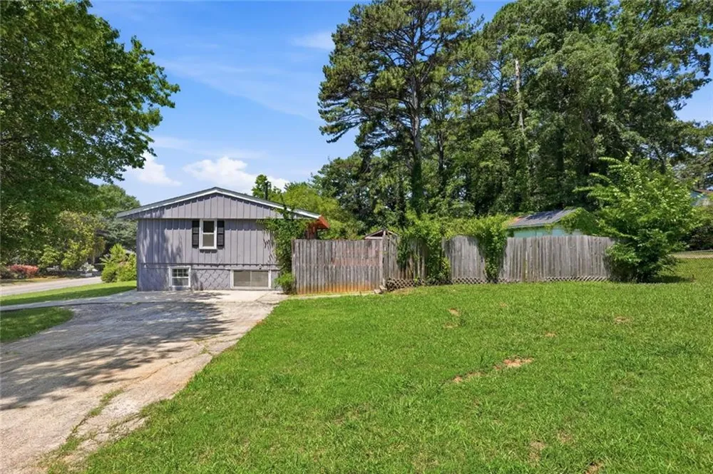 6592 Port A Prince Drive Forest Park, GA 30297