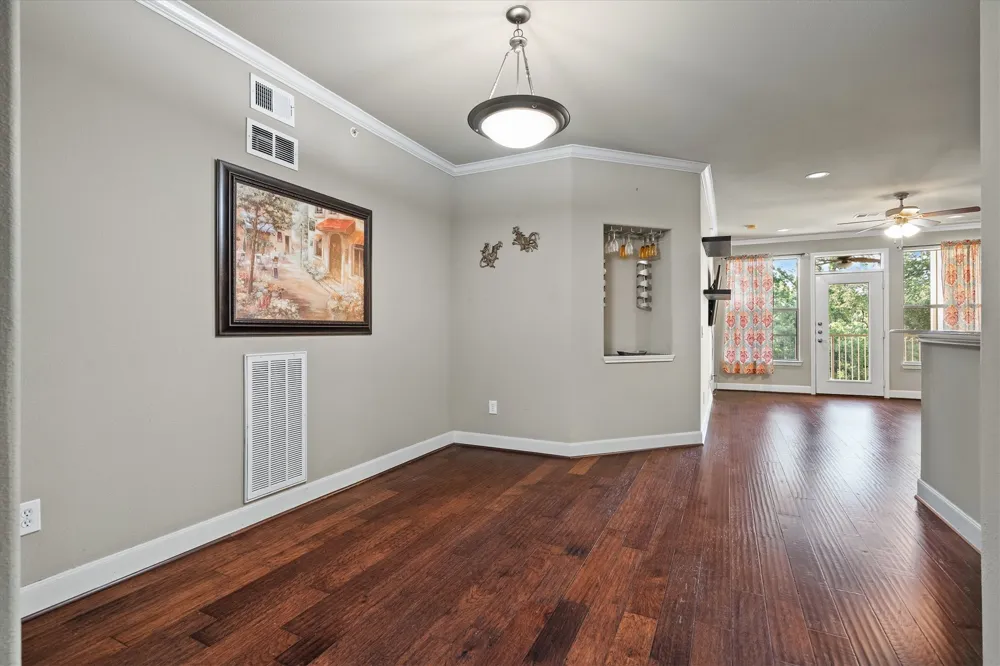500 Waters Edge Drive #125 Lake Dallas, TX 75065