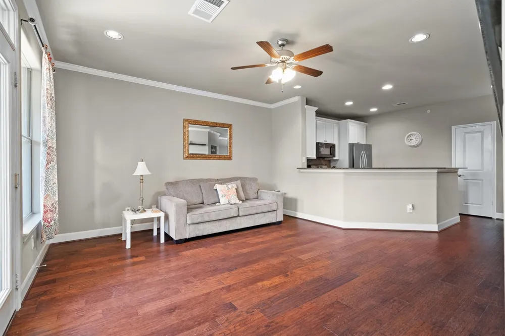 500 Waters Edge Drive #125 Lake Dallas, TX 75065