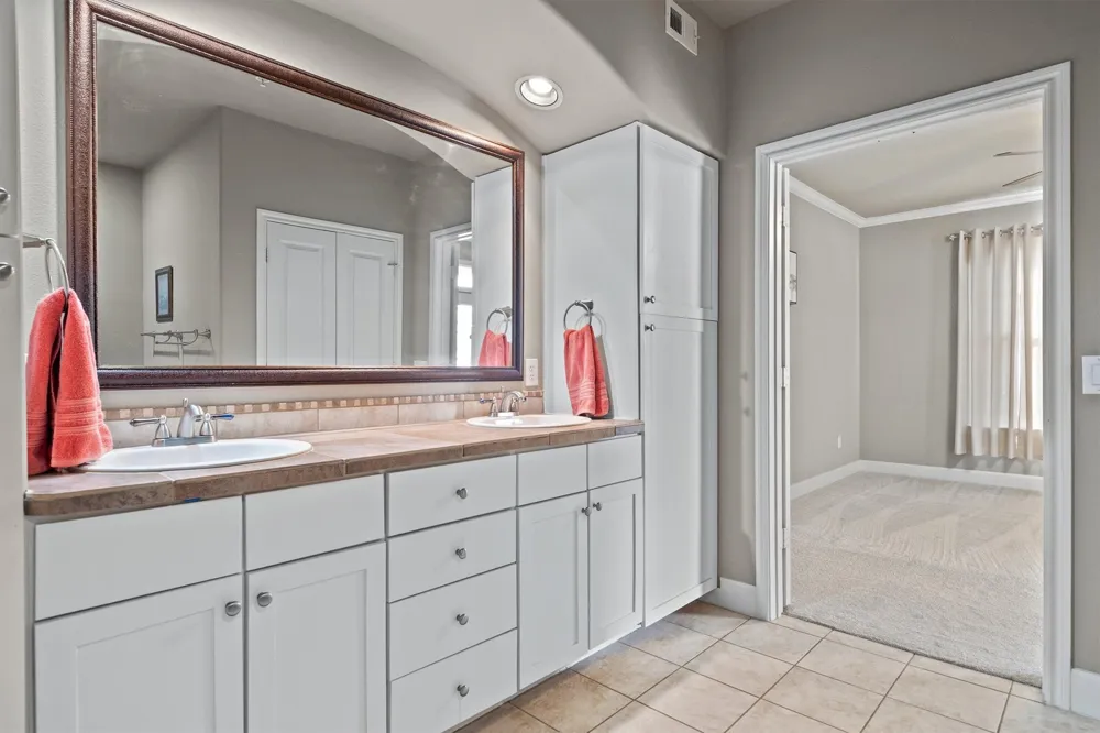 500 Waters Edge Drive #125 Lake Dallas, TX 75065