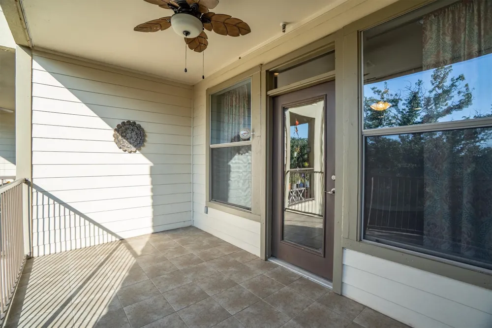 500 Waters Edge Drive #125 Lake Dallas, TX 75065