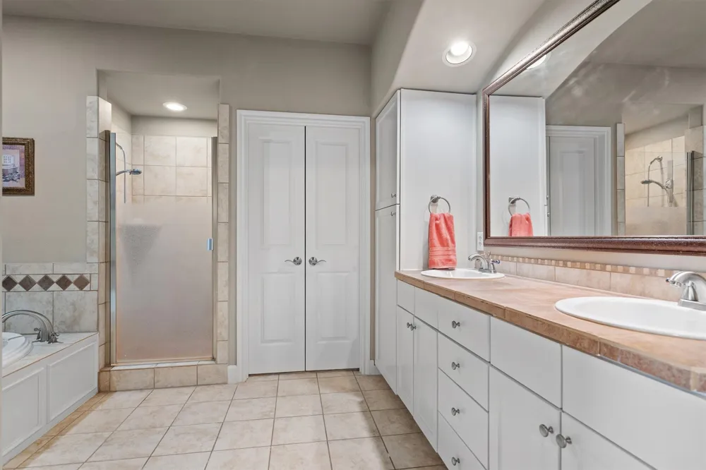 500 Waters Edge Drive #125 Lake Dallas, TX 75065