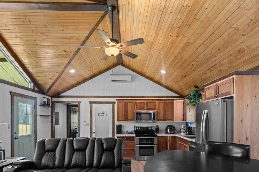1001 County Road 1350 Quitman, TX 75783