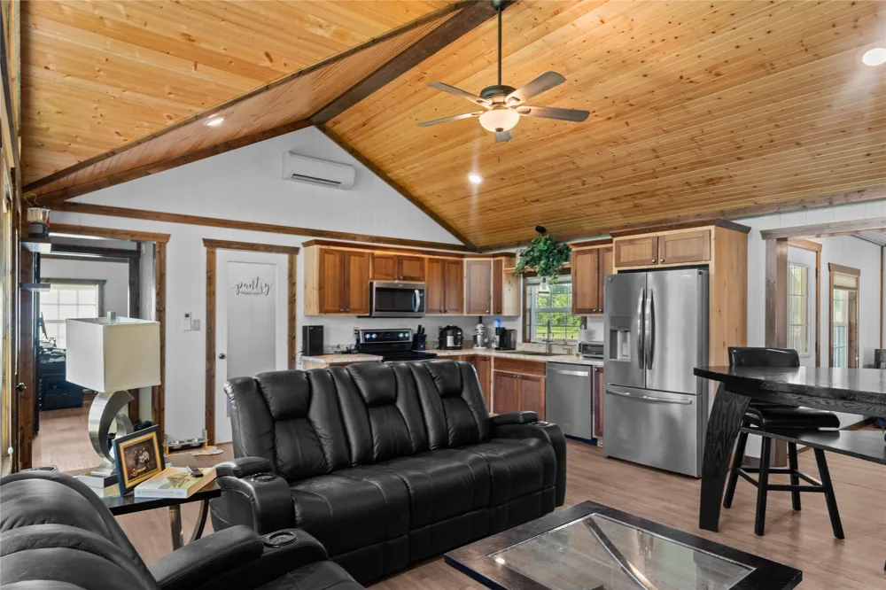 1001 County Road 1350 Quitman, TX 75783