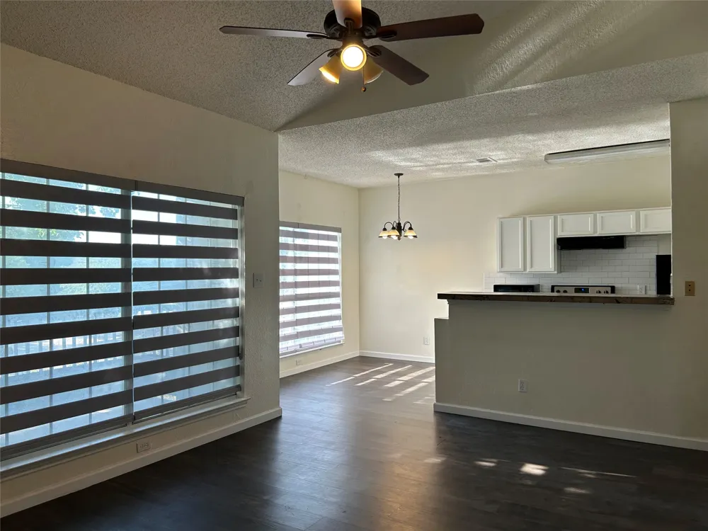 4107 Esters Road #808 Irving, TX 75038