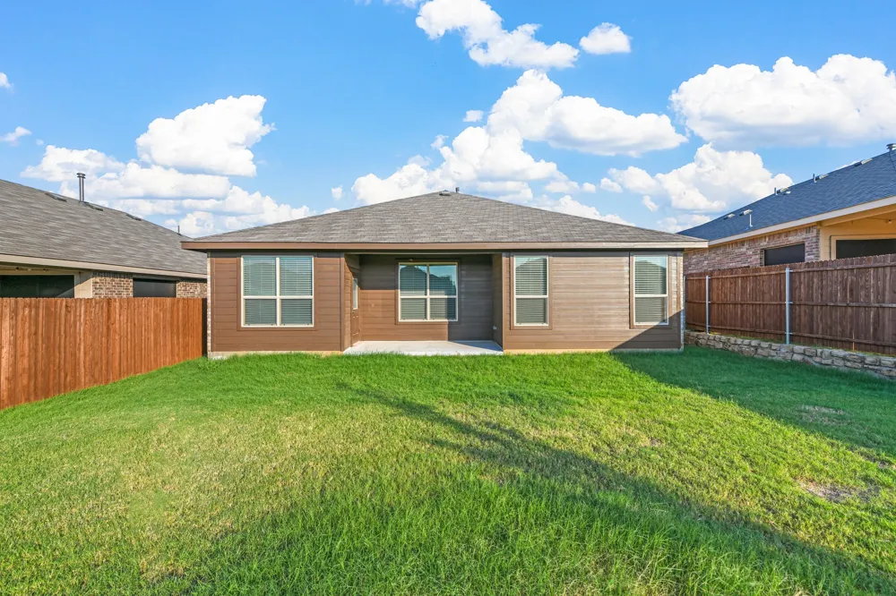 131 Orchard Pines Place Boyd, TX 76023