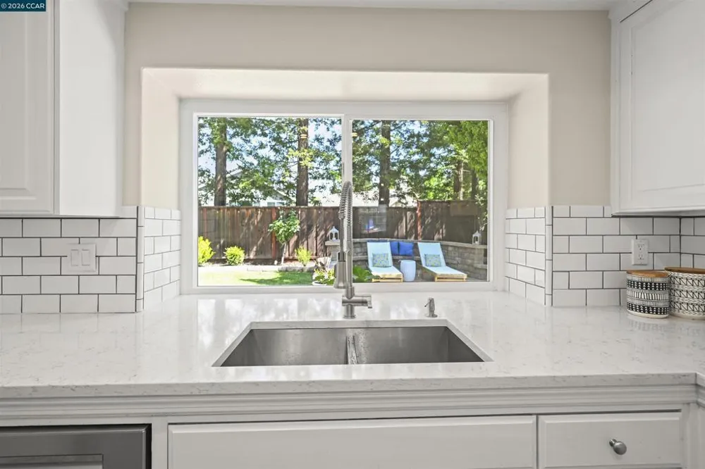 219 Viewpoint Dr Danville, CA 94506