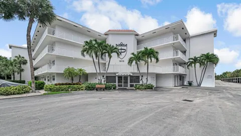 1910 S Ocean Boulevard #112