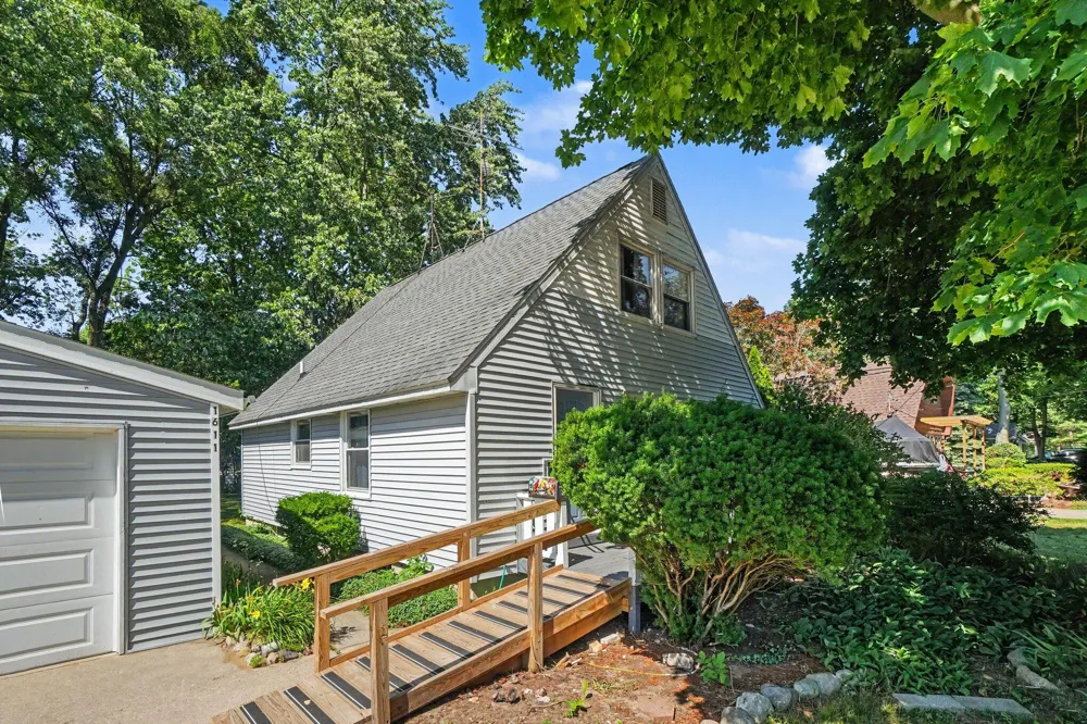 1611 Highland Street Park Township, MI 49423