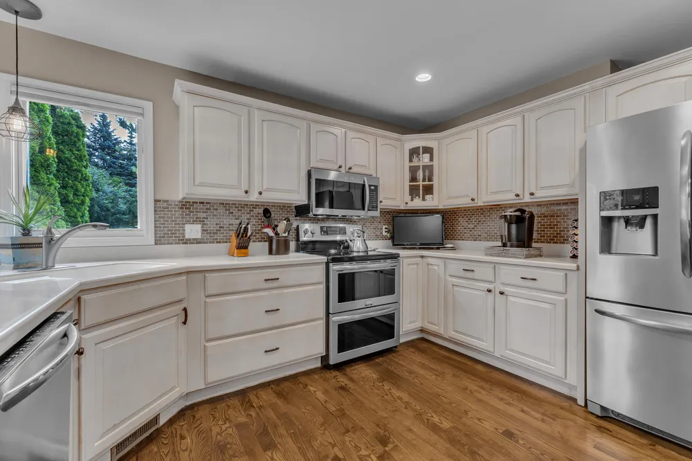 24491 Forest Drive Lyon Charter Township, MI 48178