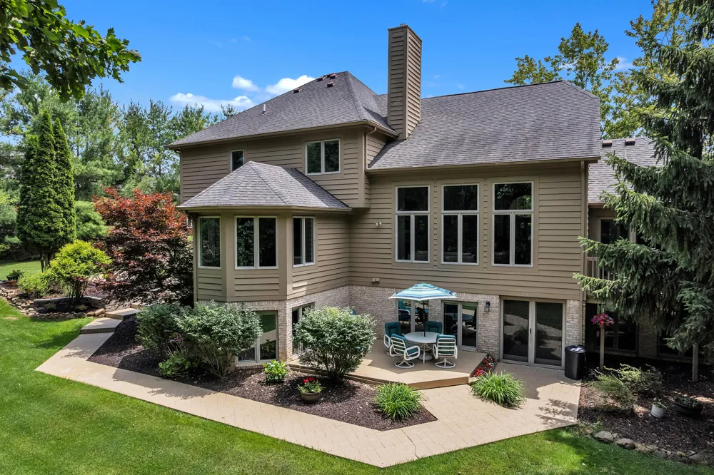 24491 Forest Drive Lyon Charter Township, MI 48178