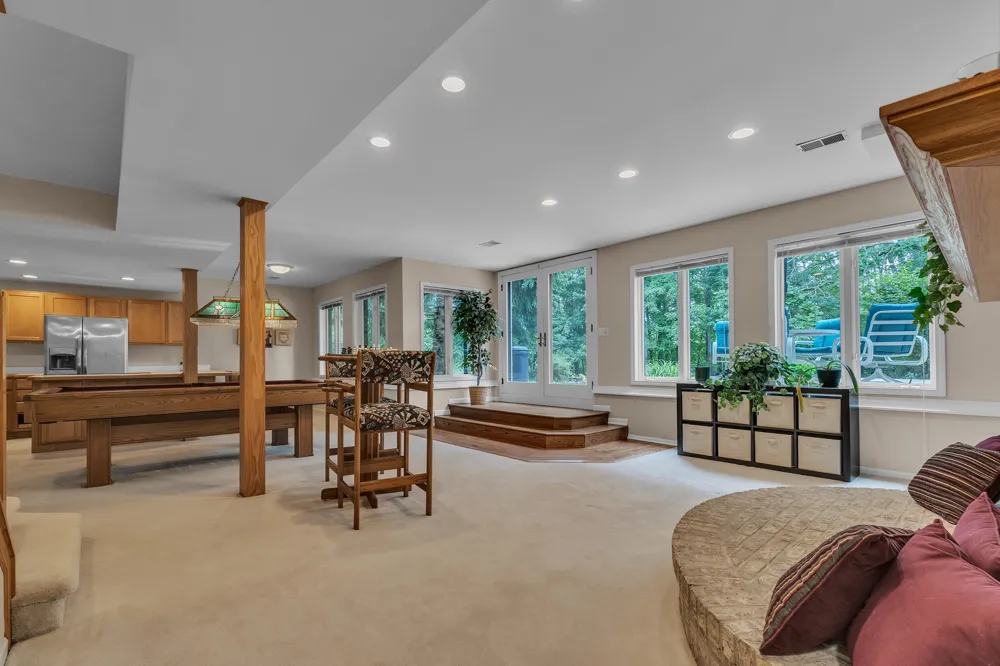 24491 Forest Drive Lyon Charter Township, MI 48178