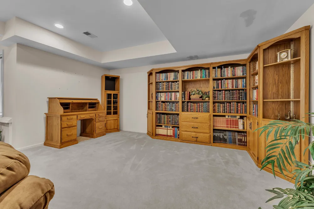 24491 Forest Drive Lyon Charter Township, MI 48178