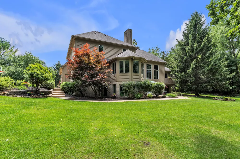 24491 Forest Drive Lyon Charter Township, MI 48178