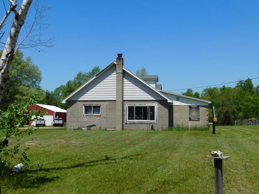 14200 Plagany Road Springdale Township, MI 49614