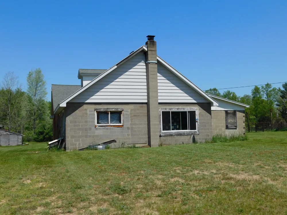 14200 Plagany Road Springdale Township, MI 49614