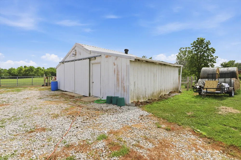 23 W 1400 Alexandria, IN 46001