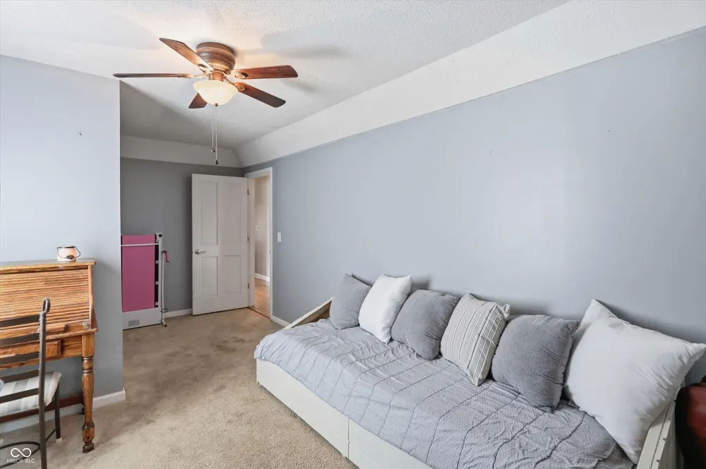 23 W 1400 Alexandria, IN 46001