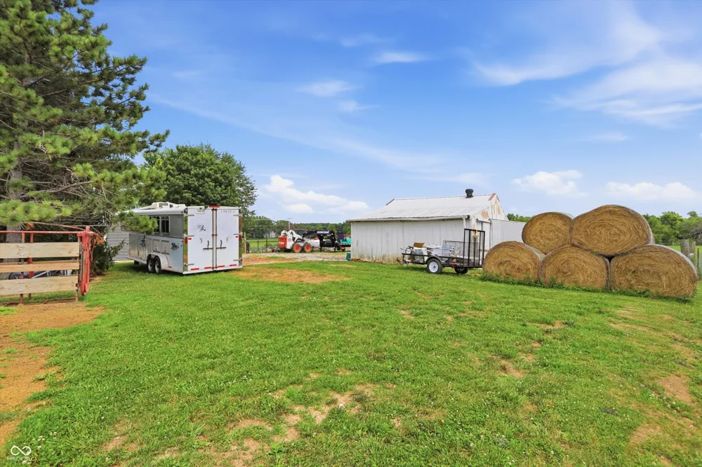 23 W 1400 Alexandria, IN 46001